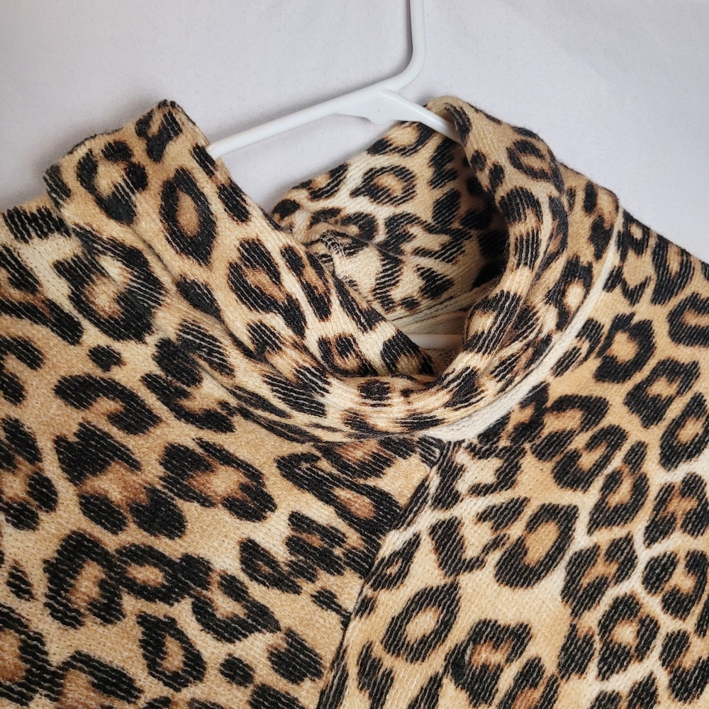 Chicos Leopard Animal Print Poncho Fringe One Size - Picture 3 of 8